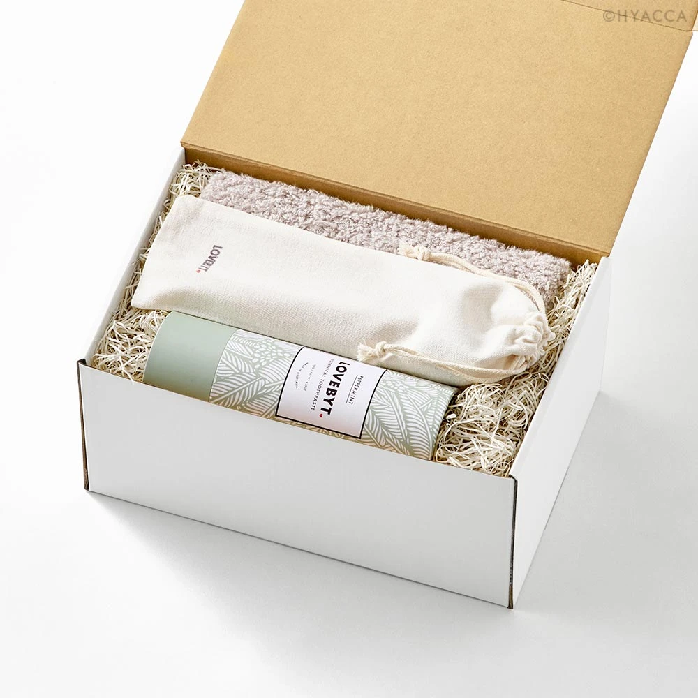 ORAL CARE BOX 13
