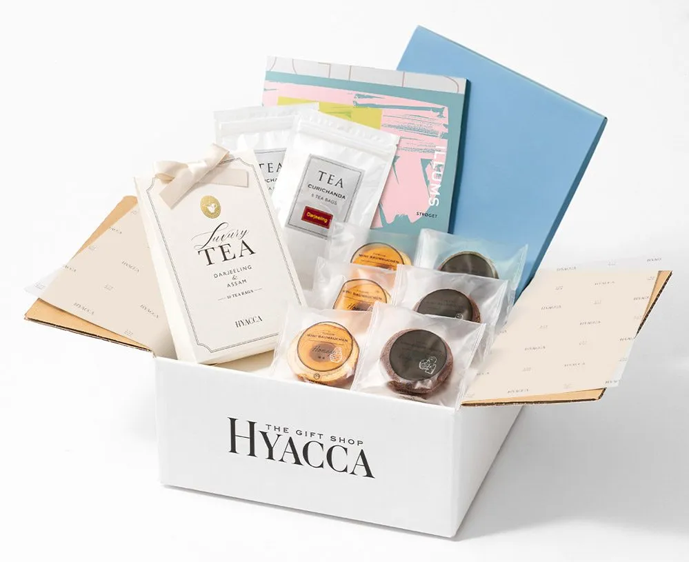 フォーマット01 カタログギフト/イルムス 全3種類+バームクーヘンセット+紅茶（引き出物宅配セット・式場持ち込みセット） 2