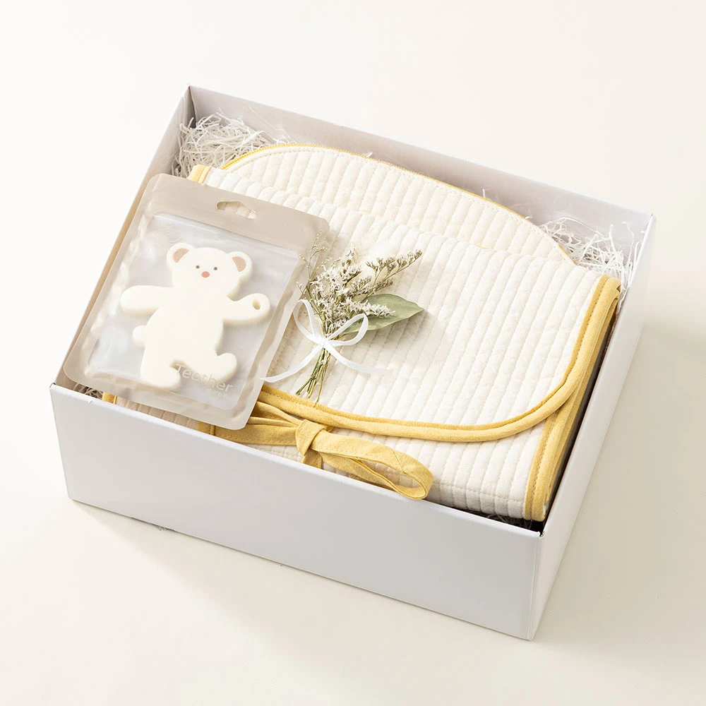 BABY’S DAY OUT BOX / CHANGING MAT+POUCH 17